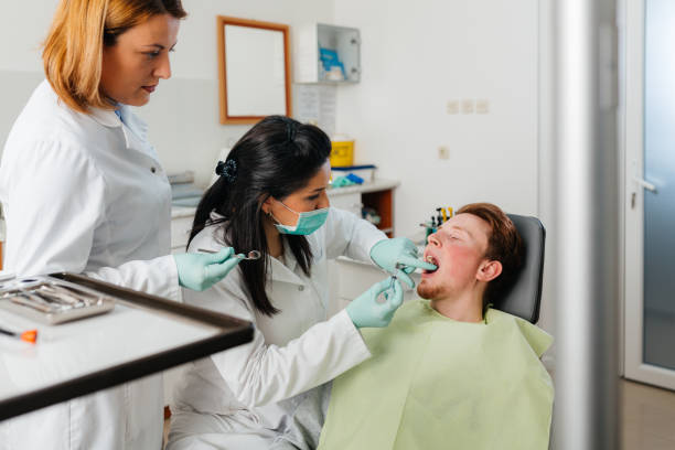 Best Walk-In Emergency Dentist in Machias, WA